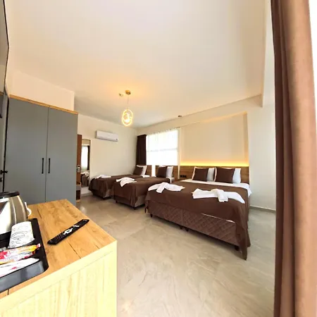 Hotel Naturalis *